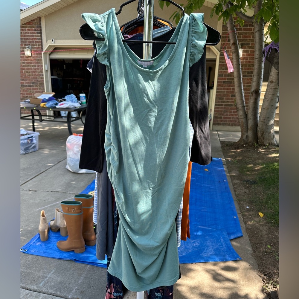 Lot of 6 Maternity Dresses